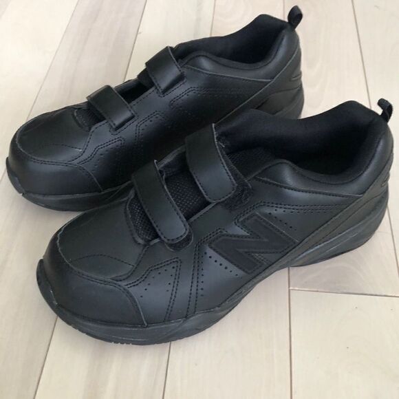 New Balance Other - New Balance Unisex Children's 624v2 Hook & Loop Sneaker Shoes Black Size 6.5